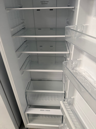 Factory second Hisense 328l vertical fridge HRAF328 - Second Hand Appliances Geebung